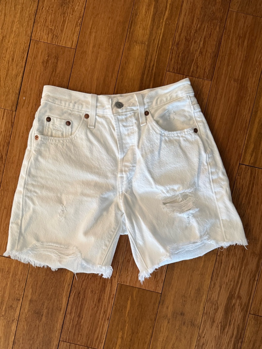 Levi’s 501 Mid thigh White Distressed Jean Shorts